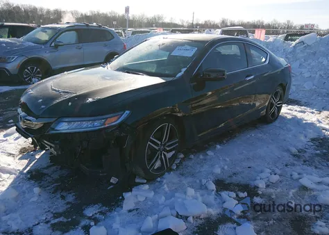 2017 Honda Accord Touring V6 from USA, damaged, VIN 1HGCT2B08HA002261